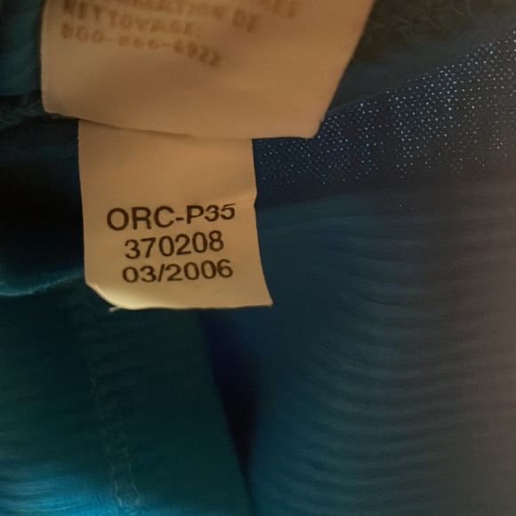 Mid 2000’s Ribbed Tank - Picture 12 of 12